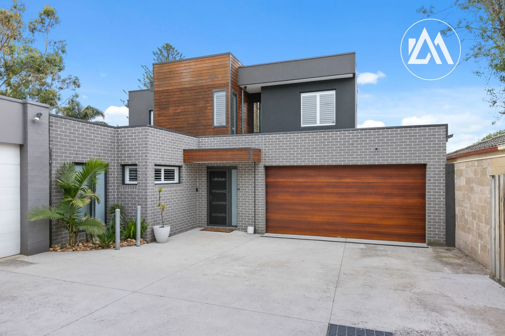 2/8 Lawrey Street, Frankston VIC 3199