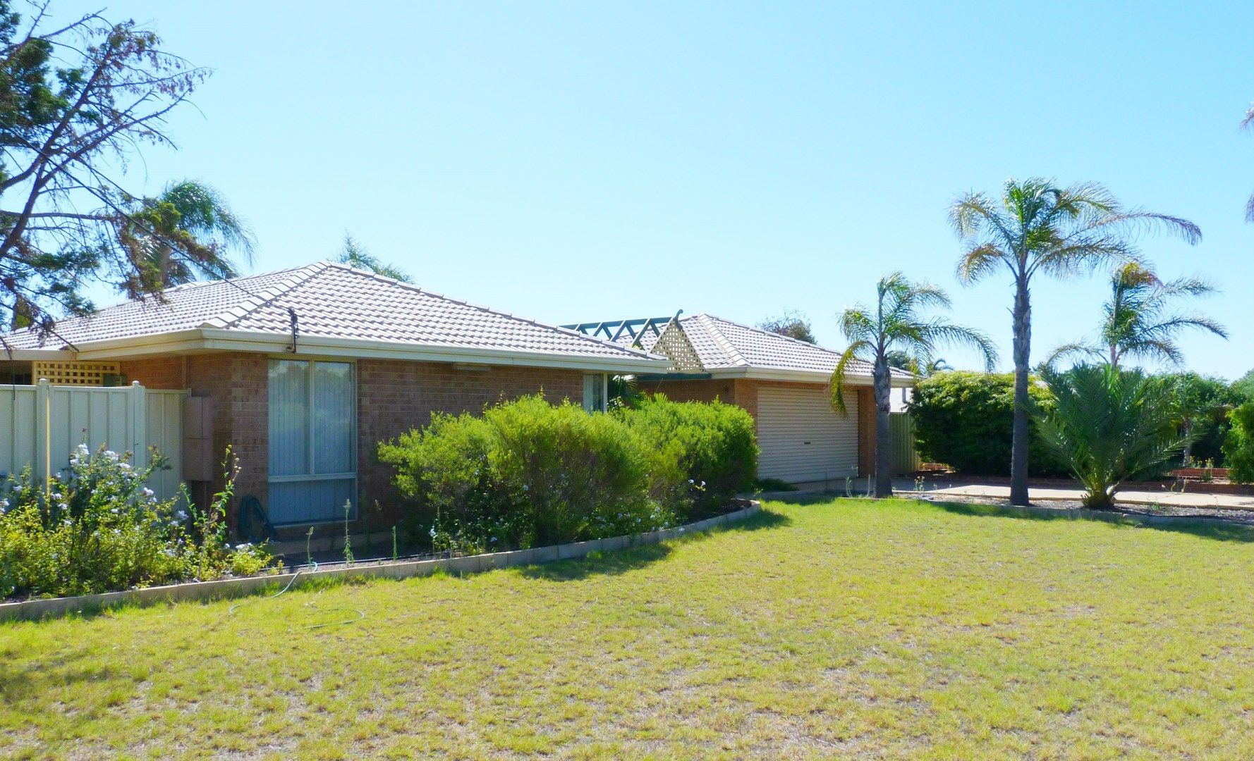 47 Eakins Crescent, Wandina WA 6530, Image 0