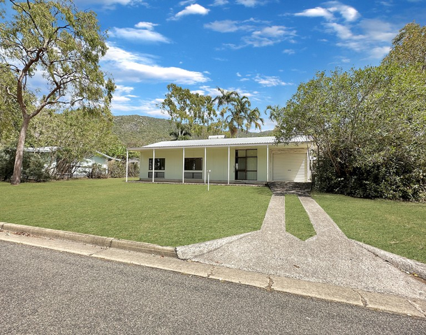 1 Bowerman Court, Nelly Bay QLD 4819