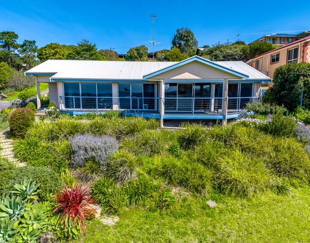 11 Laurie Avenue, Encounter Bay SA 5211