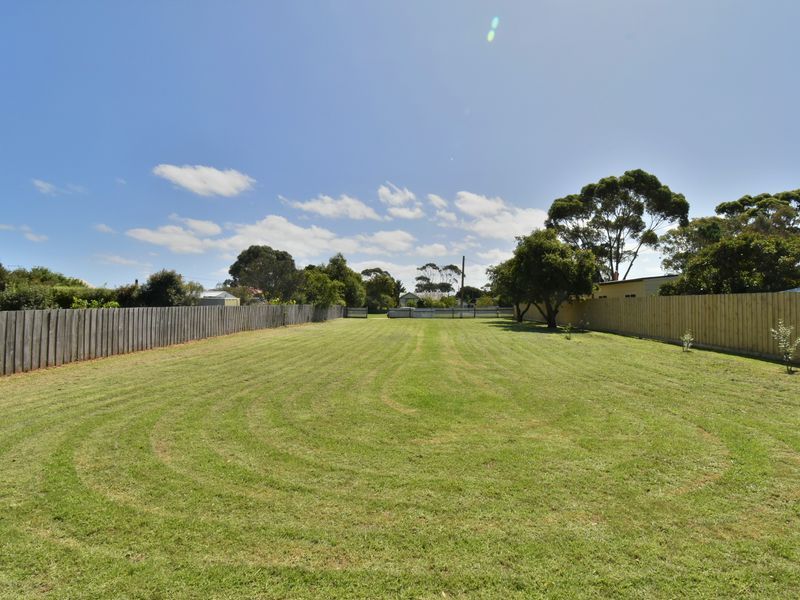 23 Centre Street, Port Franklin VIC 3964, Image 1