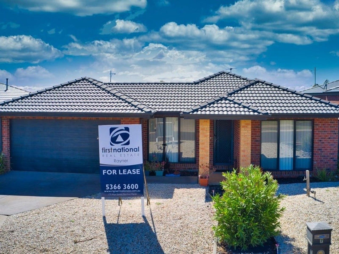4 bedrooms House in 7 College Square BACCHUS MARSH VIC, 3340