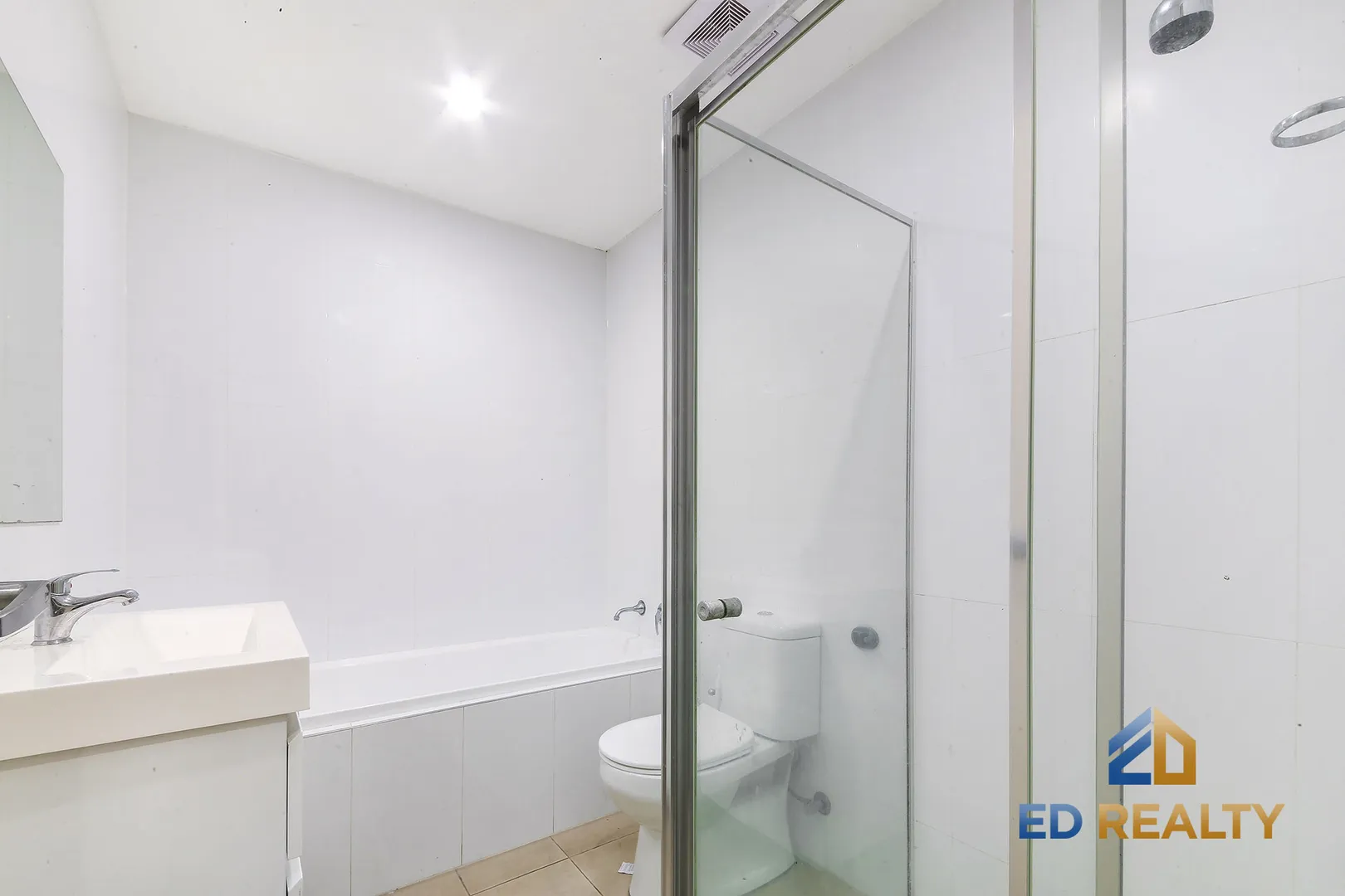 Spacious Two-Bedroom Apartment with Convenient Location - More