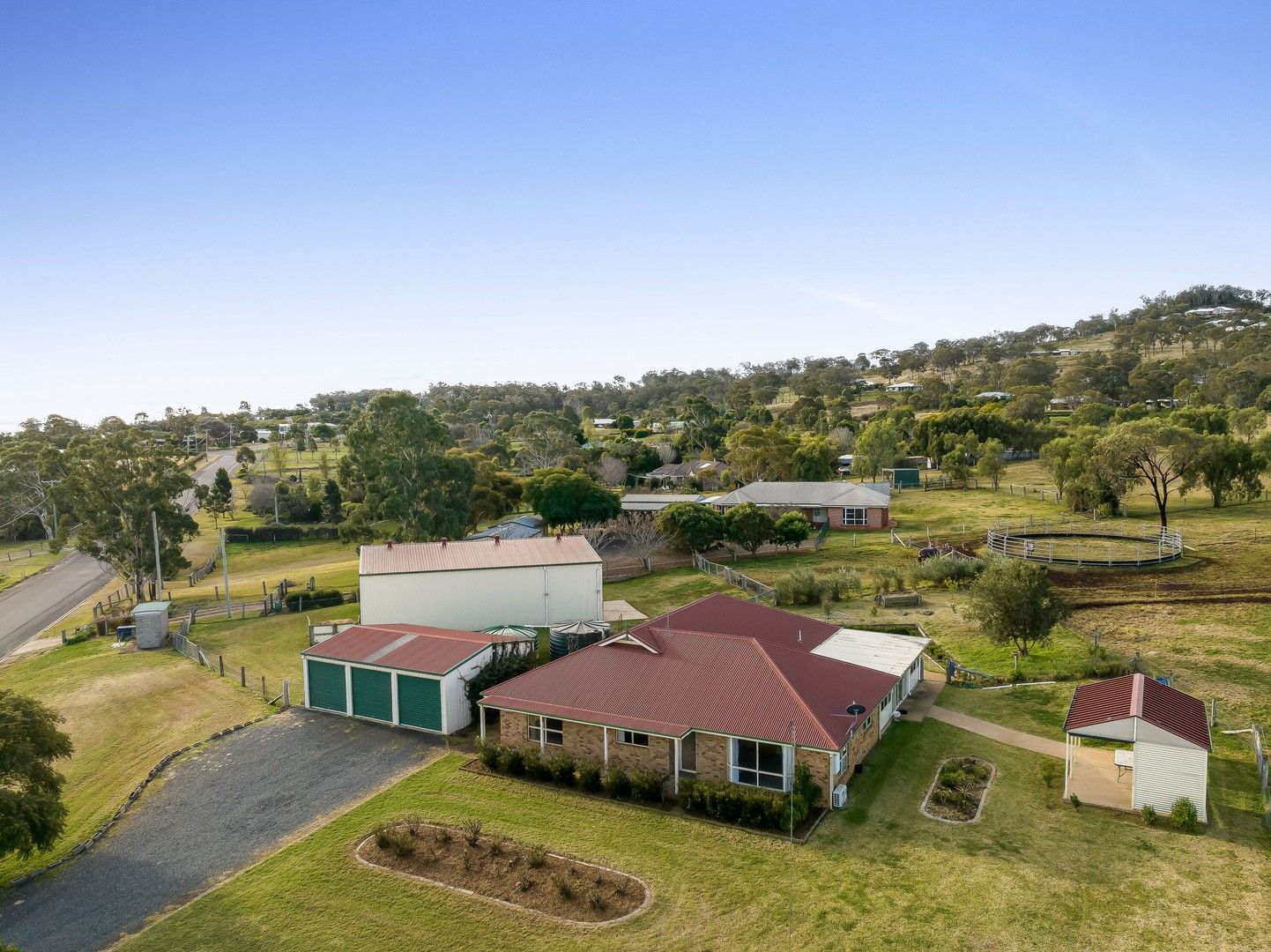 32 Stark Drive, Vale View QLD 4352, Image 1