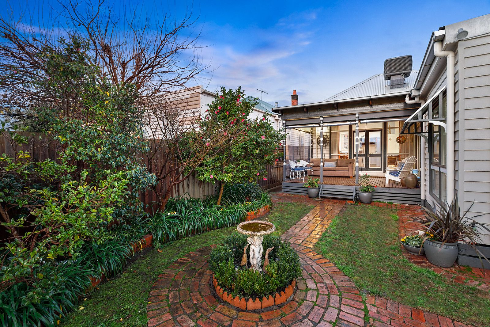 72 Arthur Street, Fairfield VIC 3078, Image 2