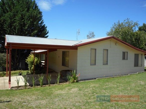 15 Batlow Avenue, Batlow NSW 2730, Image 0