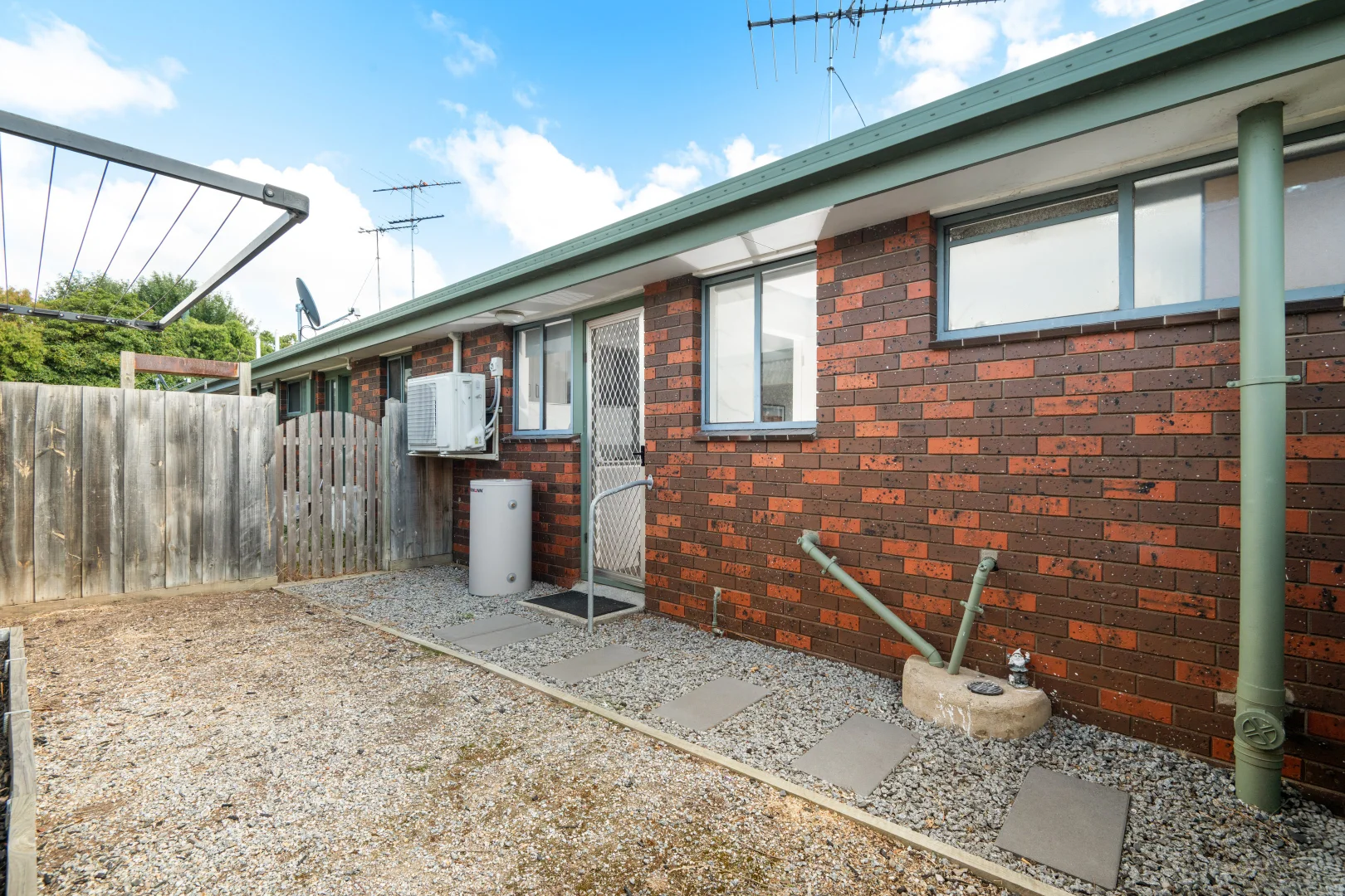 Additional image 8 of 1/220-222 Wilsons Road, Whittington VIC 3219