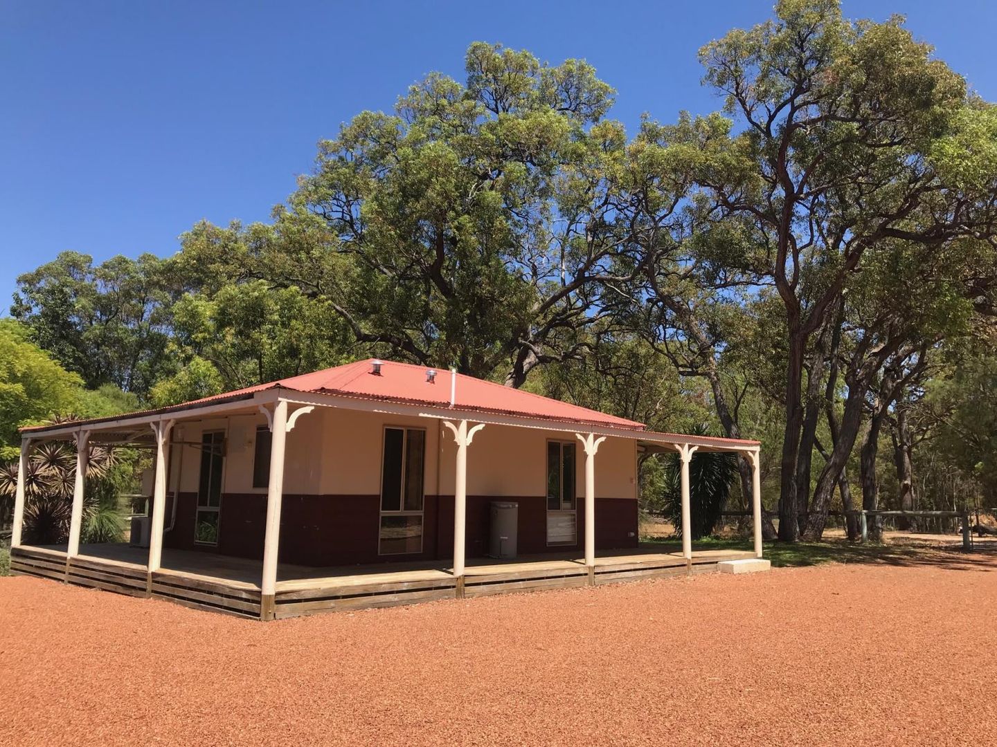 1 bedrooms House in Unit 1/81 Ukich Place BALDIVIS WA, 6171