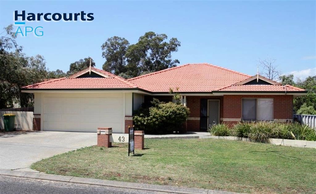 43 Parkfield Way, Australind WA 6233, Image 0