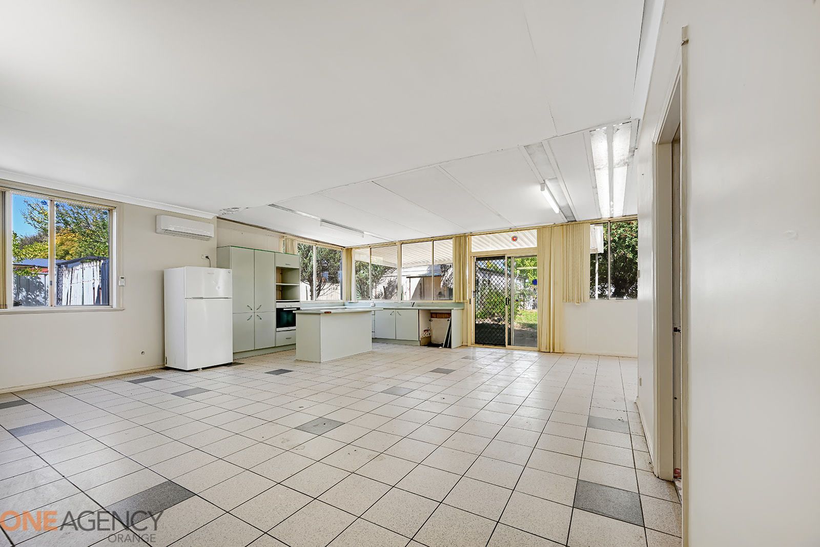 250 Byng Street, Orange NSW 2800, Image 1