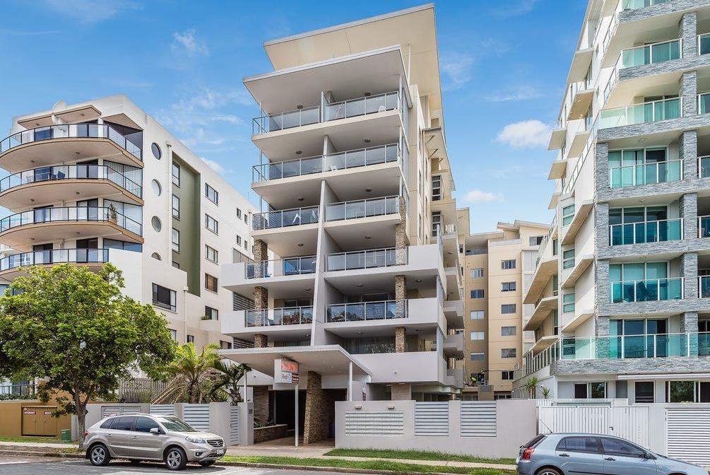 2 bedrooms Apartment / Unit / Flat in 16/83 MARINE PARADE REDCLIFFE QLD, 4020