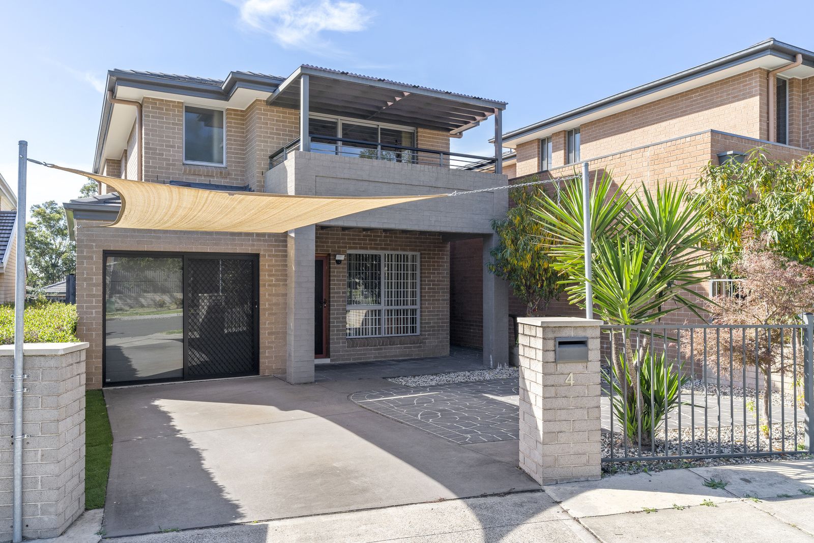 4 Reeves Crescent, Bonnyrigg NSW 2177, Image 0