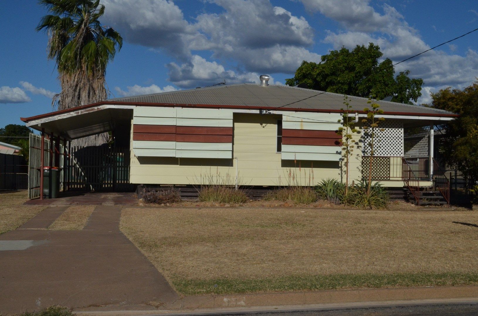 11 Bendee Crescent, Blackwater QLD 4717, Image 0