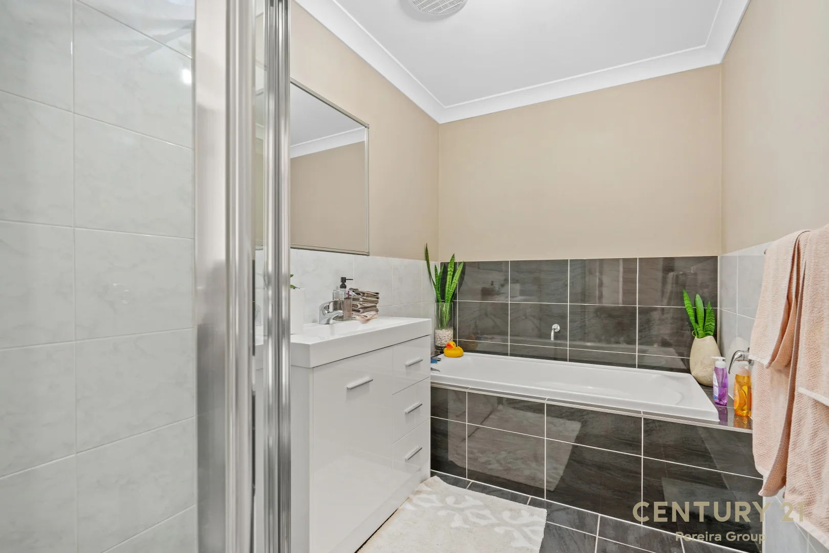 Additional image 5 of 79a Kerrigan Crescent, Elderslie NSW 2570