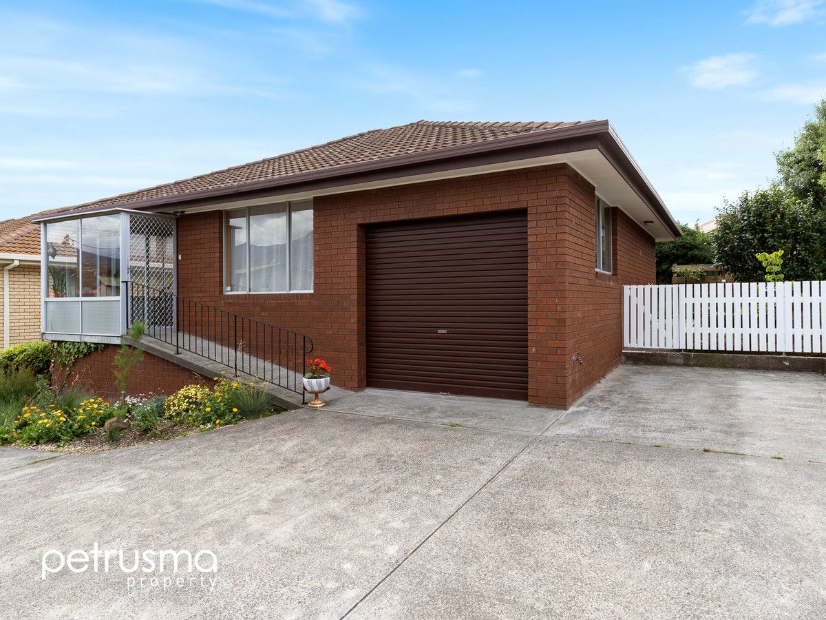 2/15 Cross Street, New Town TAS 7008, Image 0