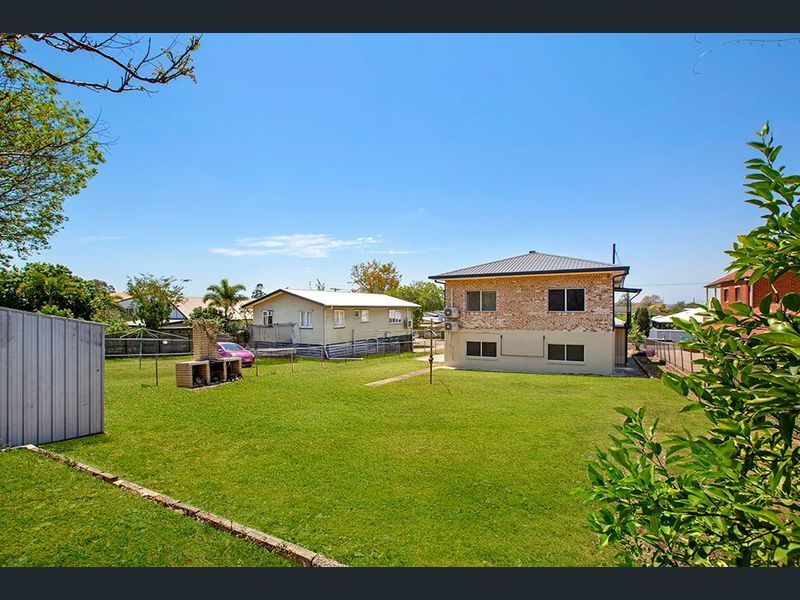 26 Jutland Street, Oxley QLD 4075, Image 2