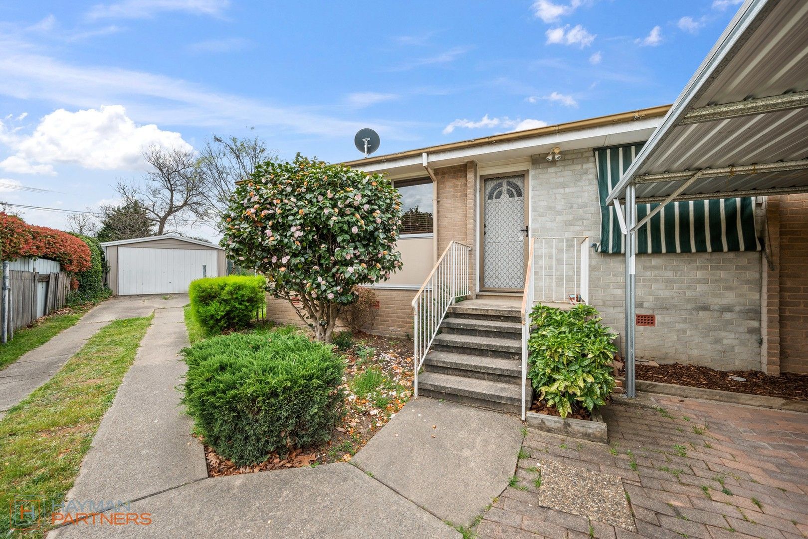 3 bedrooms Semi-Detached in 142 Kitchener Street GARRAN ACT, 2605