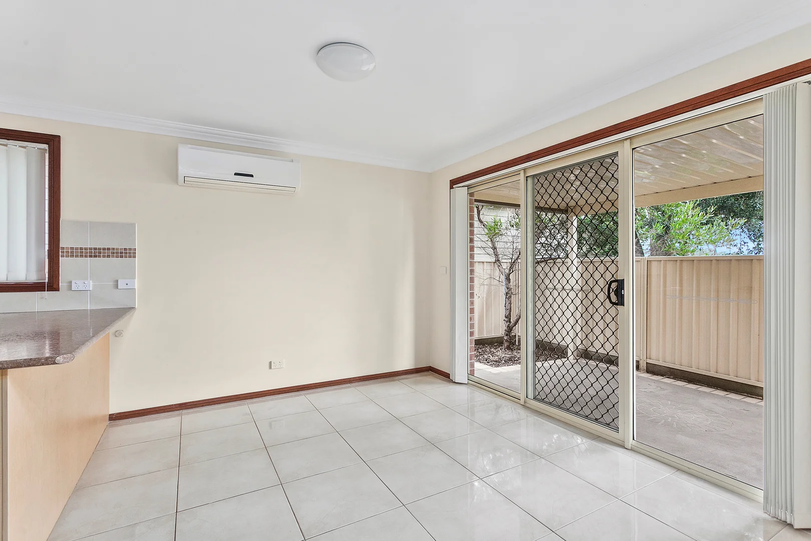 Additional image 5 of a/106 Tongarra Road, Albion Park NSW 2527