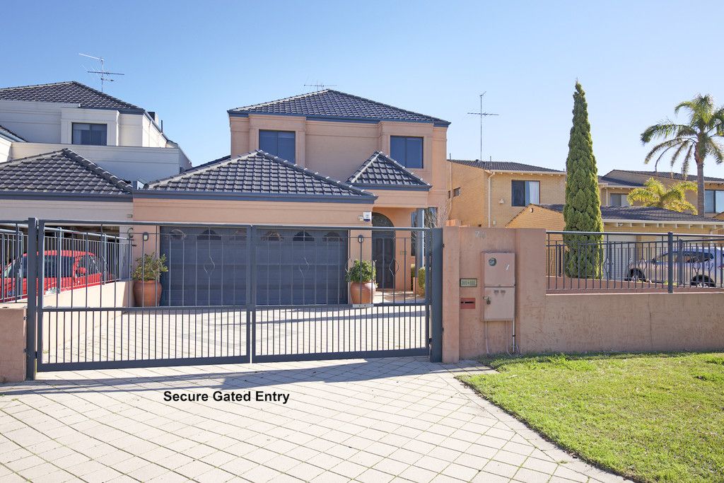 4 bedrooms House in 74B Ormsby Terrace MANDURAH WA, 6210