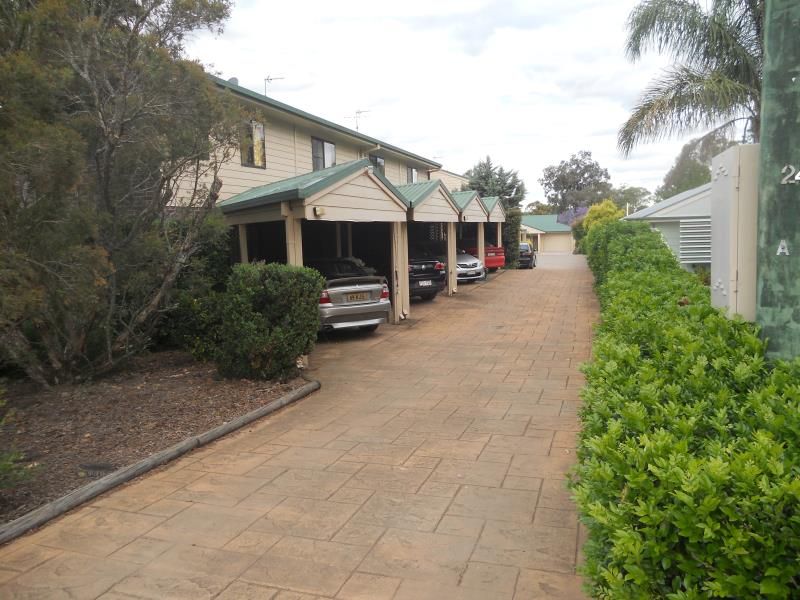 2 bedrooms Apartment / Unit / Flat in 4/24 Murray St PITTSWORTH QLD, 4356