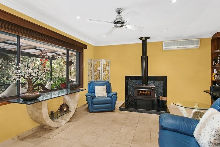 1109 Burragorang Road, BELIMBLA PARK NSW 2570, Image 2