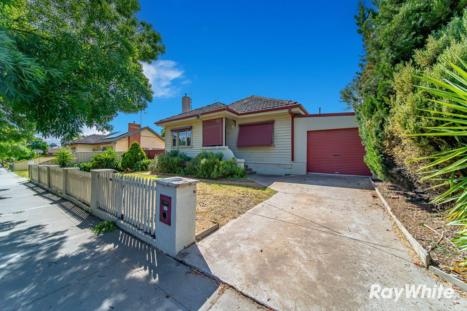 44 Strickland Road, East Bendigo VIC 3550 House For Rent Domain