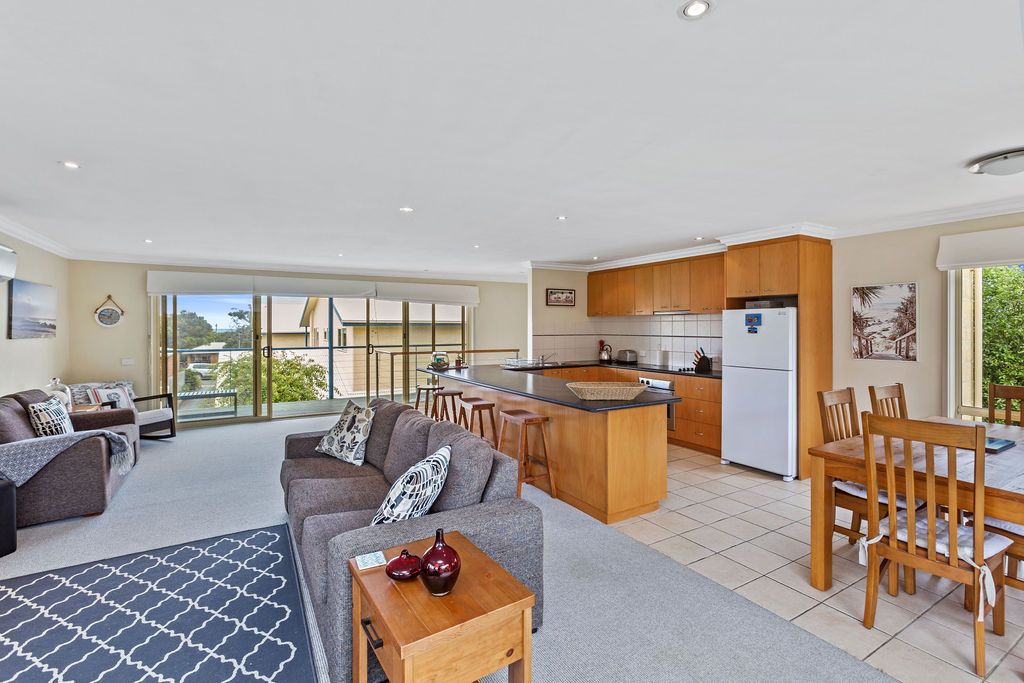 3/24 Campbell Court, Apollo Bay VIC 3233, Image 0