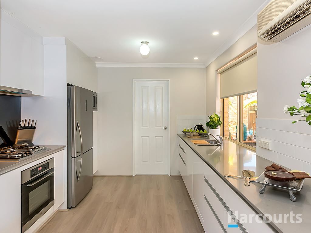 9/4 Callander Avenue, Kinross WA 6028, Image 0