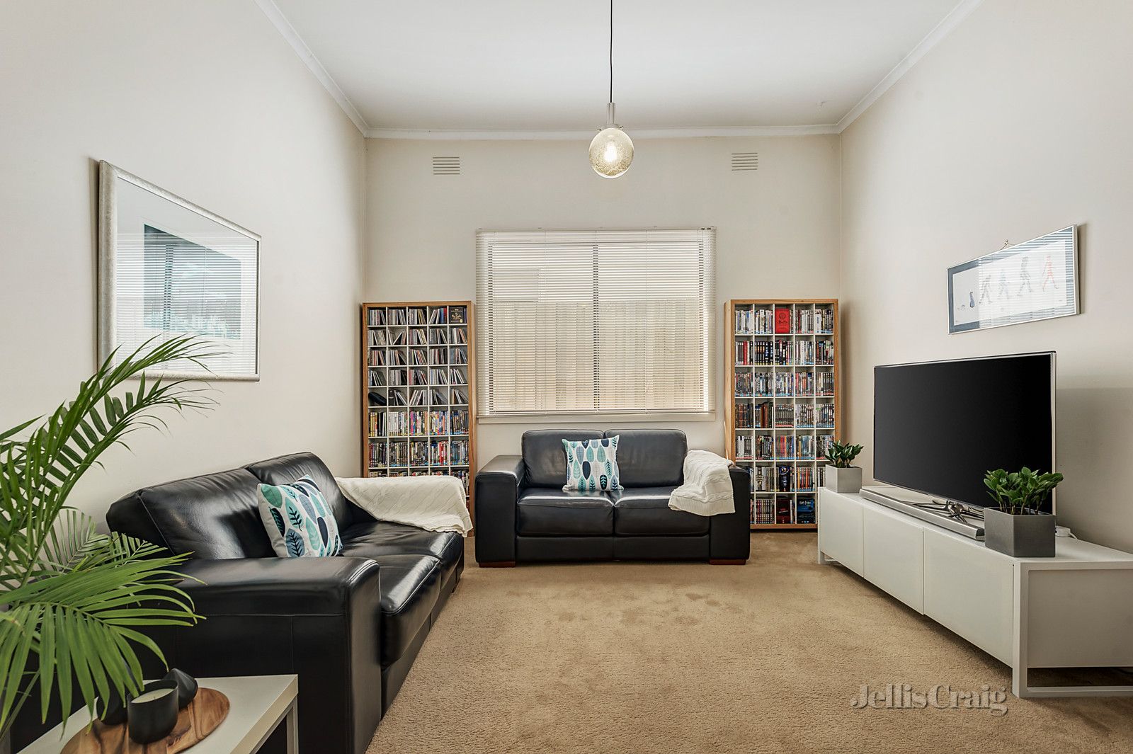 62 Laura Street, Brunswick VIC 3056, Image 2