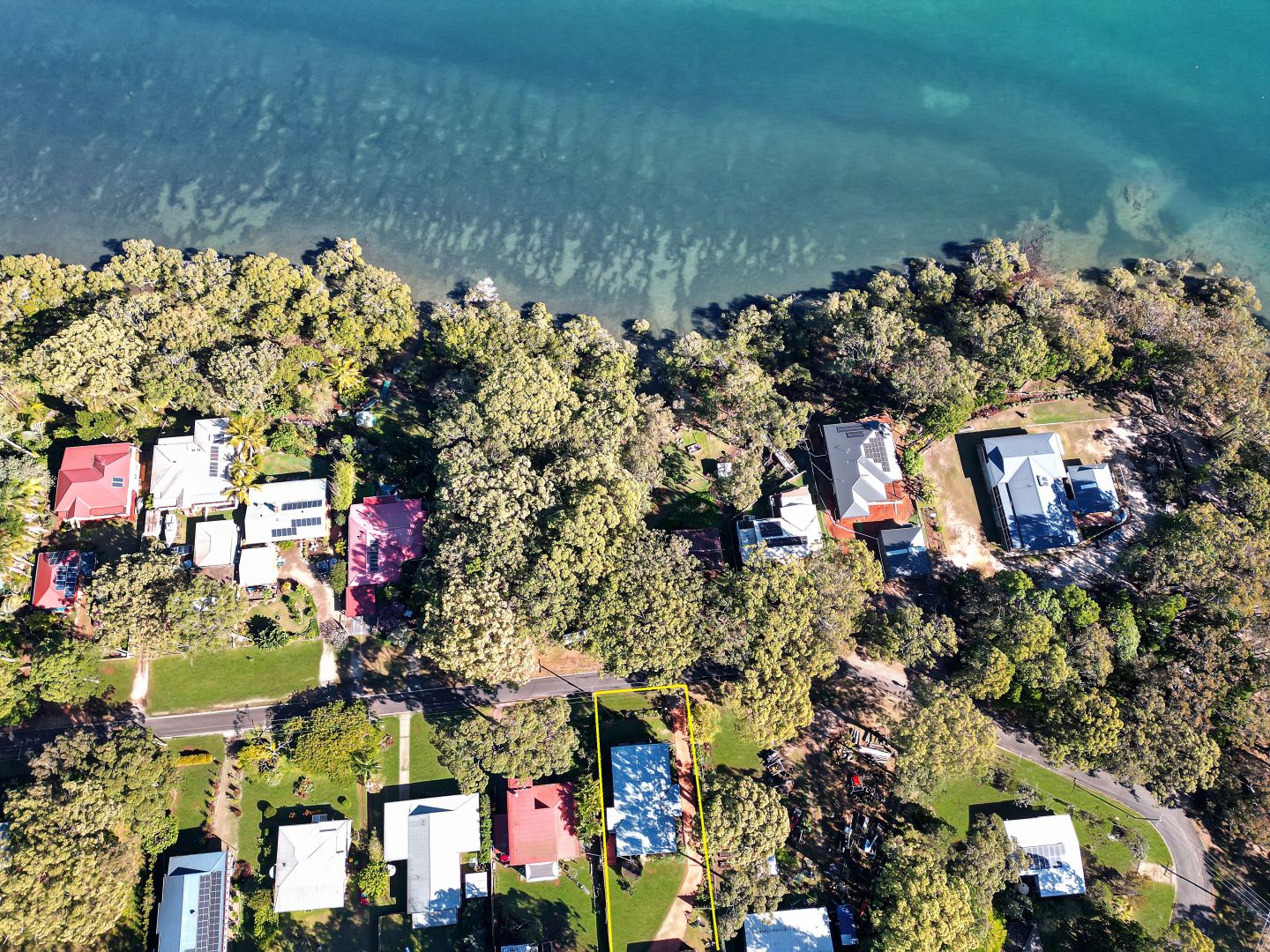 36 Coast Road, Macleay Island QLD 4184, Image 1