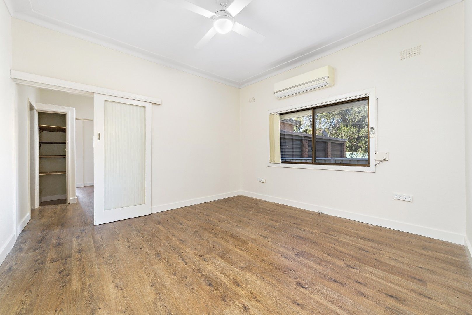 4 bedrooms House in 21 Montague Street FAIRY MEADOW NSW, 2519