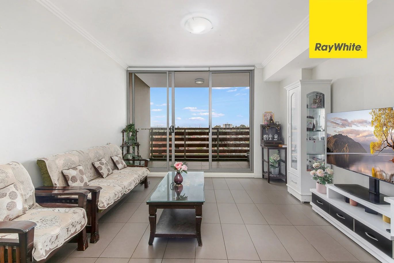 2 bedrooms Apartment / Unit / Flat in 610/36-46 Cowper Street PARRAMATTA NSW, 2150