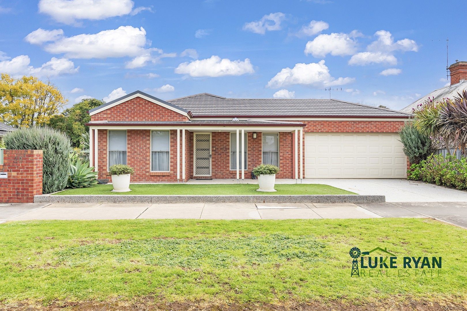 Unit 1/30 Echuca Road, Rochester VIC 3561, Image 0