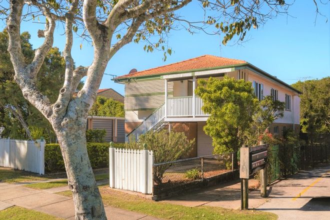 Picture of 152 Stratton Terrace, MANLY QLD 4179