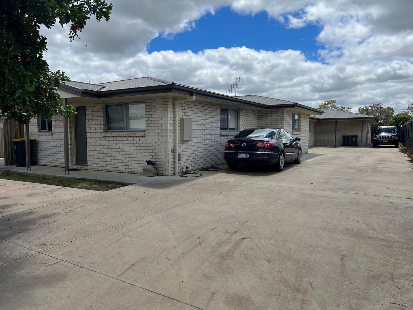 A & B/8 Hurse Street, Chinchilla QLD 4413, Image 0