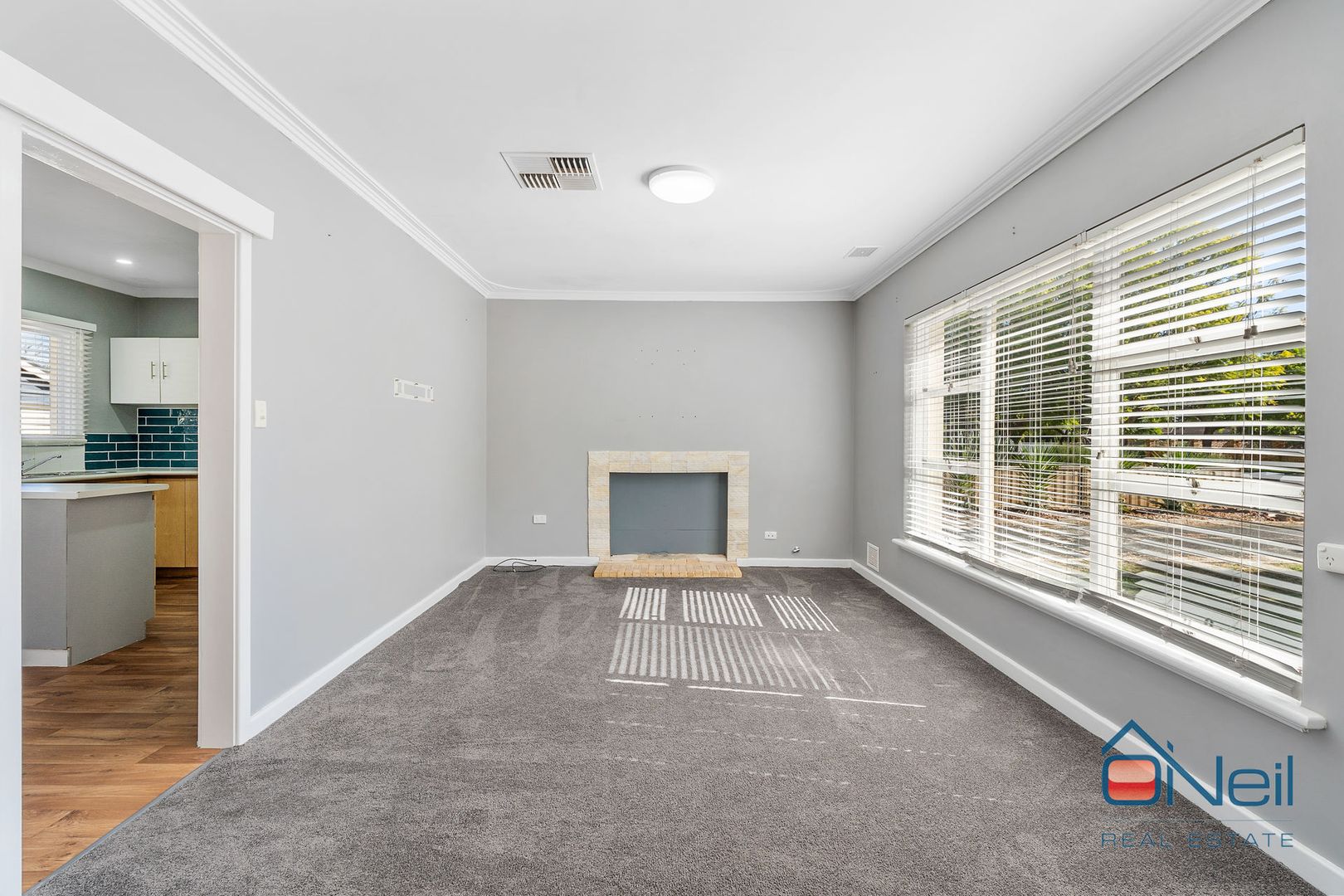 49 Gilwell Avenue, Kelmscott WA 6111, Image 2