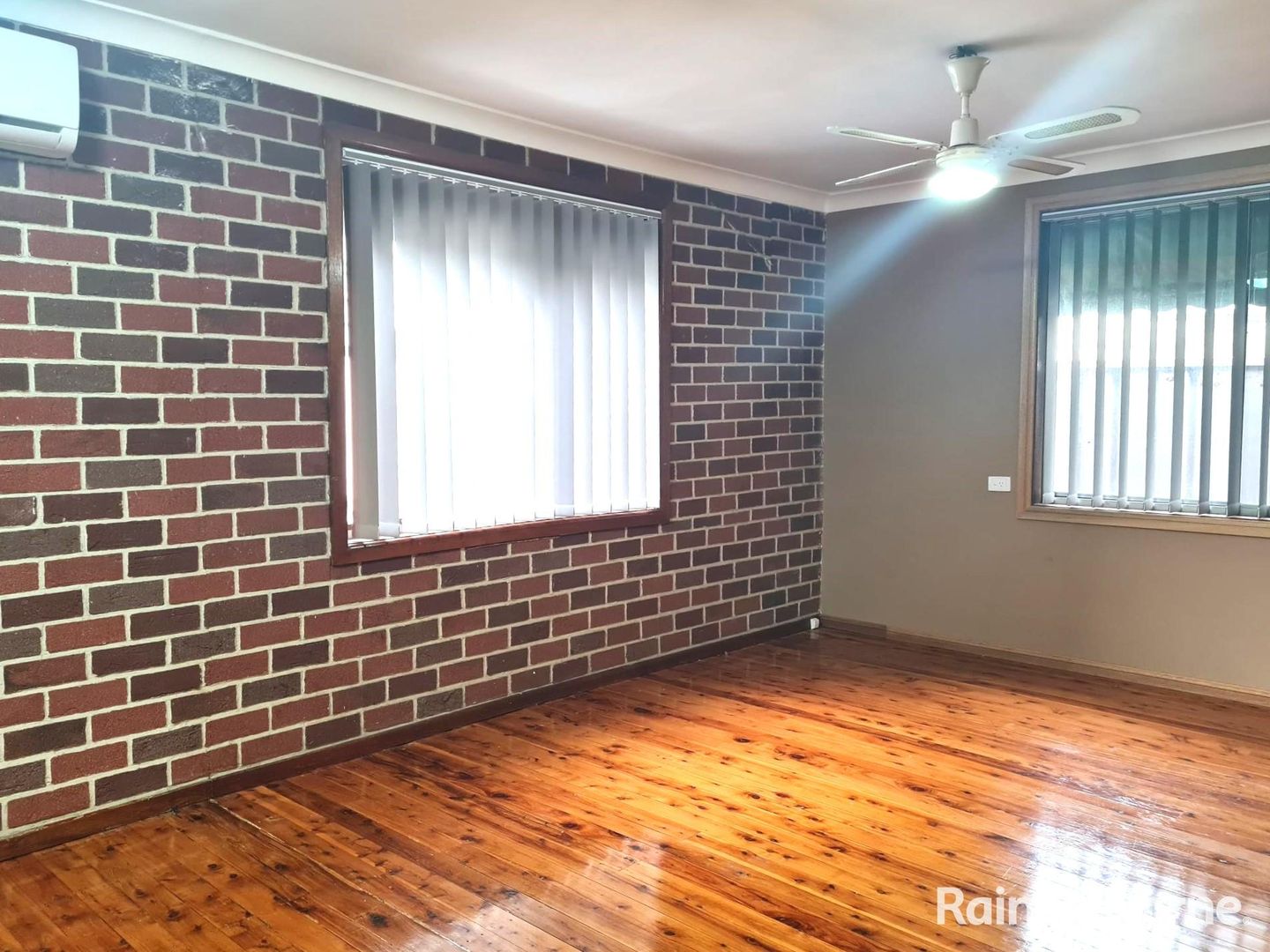 4 Alexandria Place, Busby NSW 2168 House For Rent 500 Domain