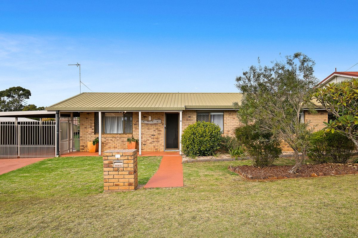 8 Coolawin Court, Wilsonton Heights QLD 4350