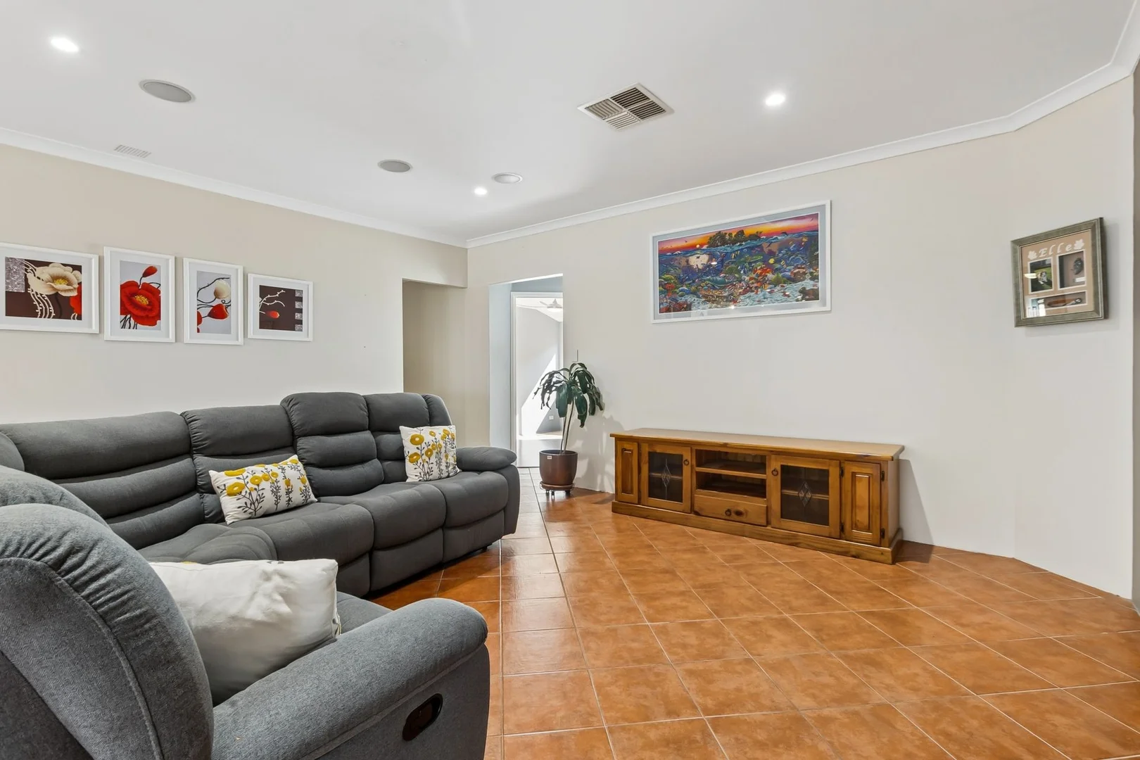 Additional image 7 of 24 Whimbrel Parade, Bennett Springs WA 6063