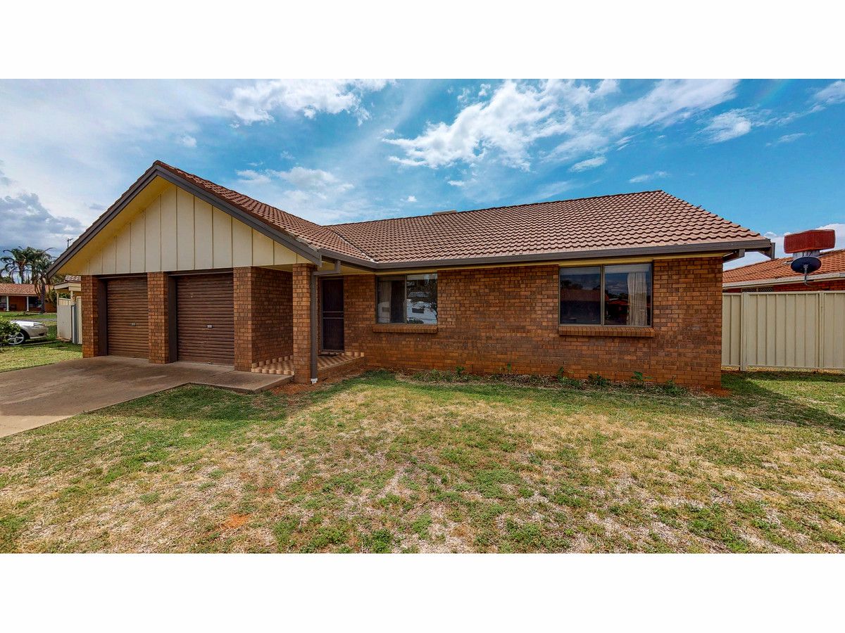 4 Parkland Place, Dubbo NSW 2830, Image 0