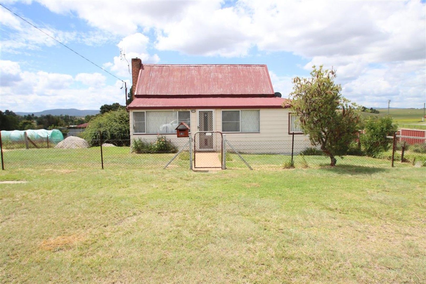 160 Cowper Street, Tenterfield NSW 2372 House For Rent Domain