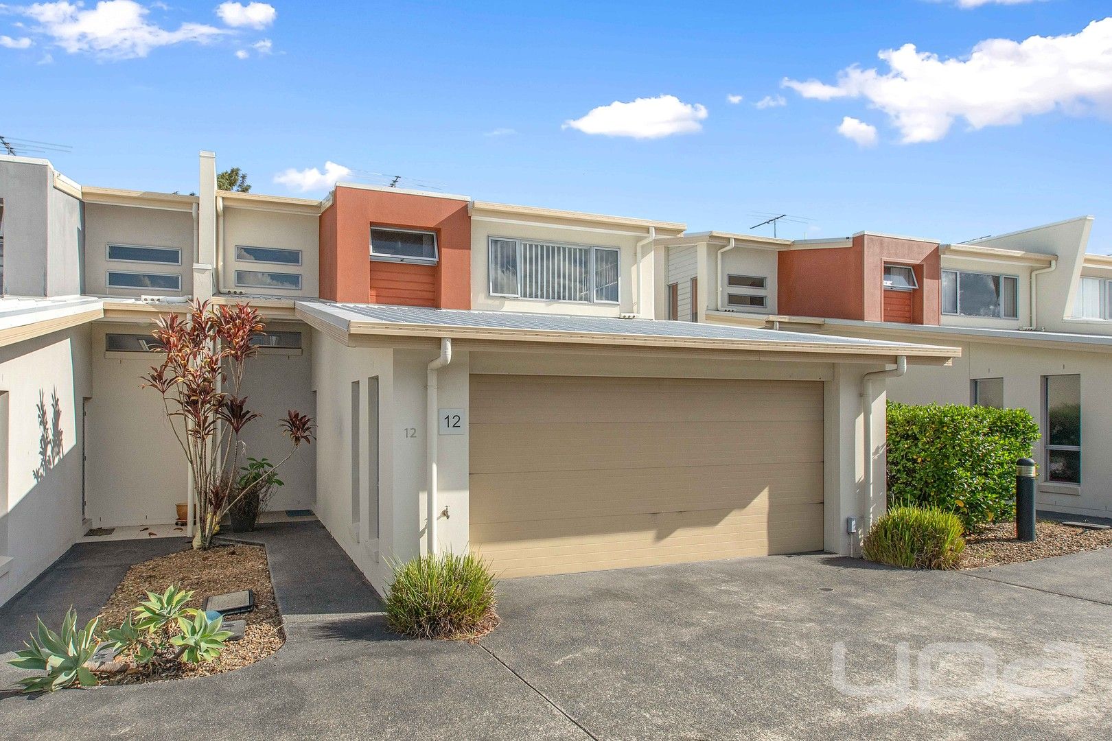3 bedrooms Townhouse in 12/15-27 Bailey Road DECEPTION BAY QLD, 4508