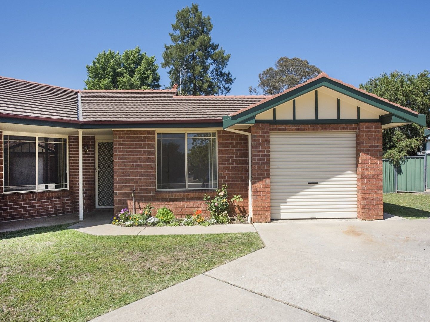 2 bedrooms Apartment / Unit / Flat in 4/151 Mortimer Street MUDGEE NSW, 2850