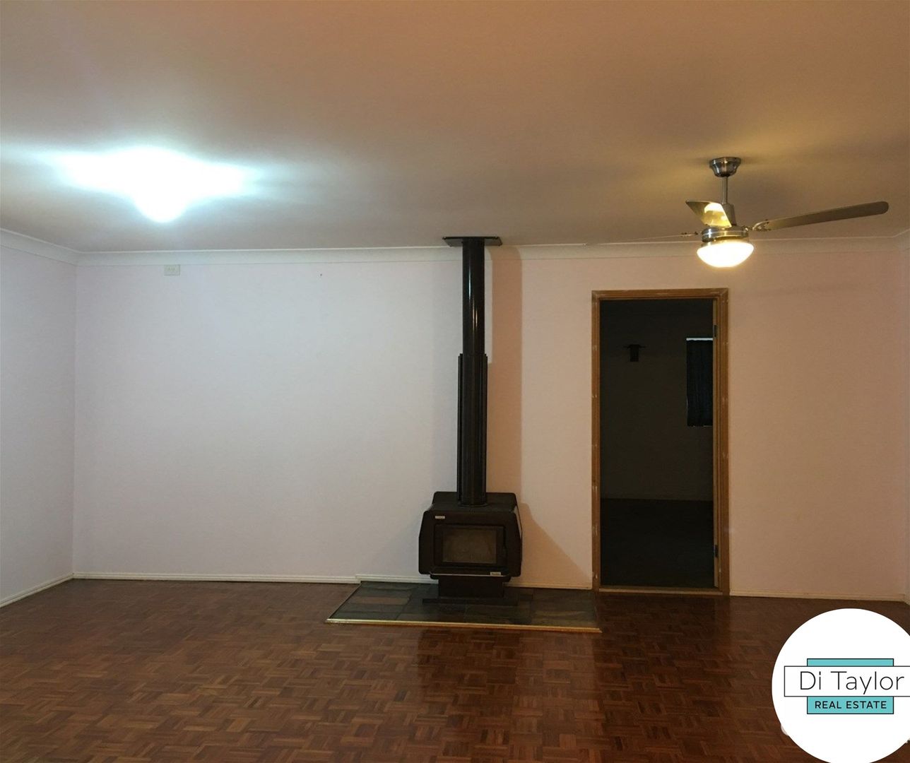 24-34 Executive Drive, Park Ridge QLD 4125 - House for Rent - $780