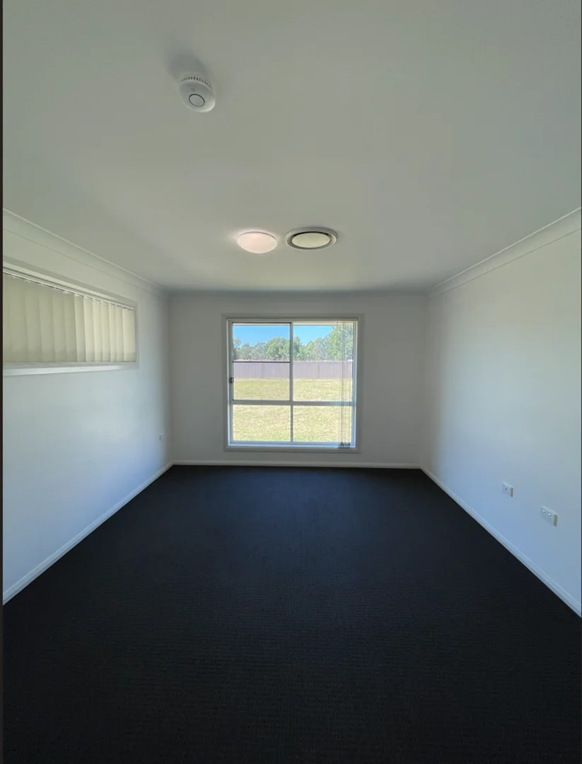 Additional image 4 of 16 Cypress Pines Drive, Miles QLD 4415