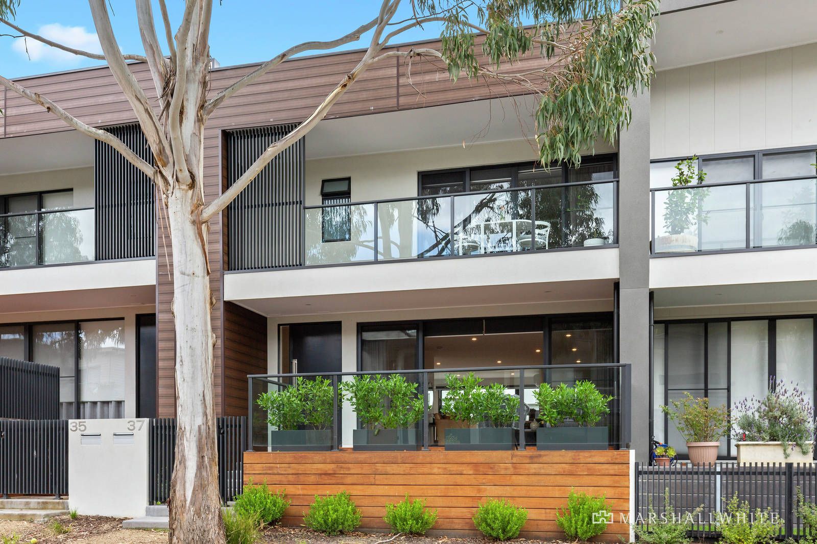 3 bedrooms House in 37 Anchorage Avenue SAFETY BEACH VIC, 3936