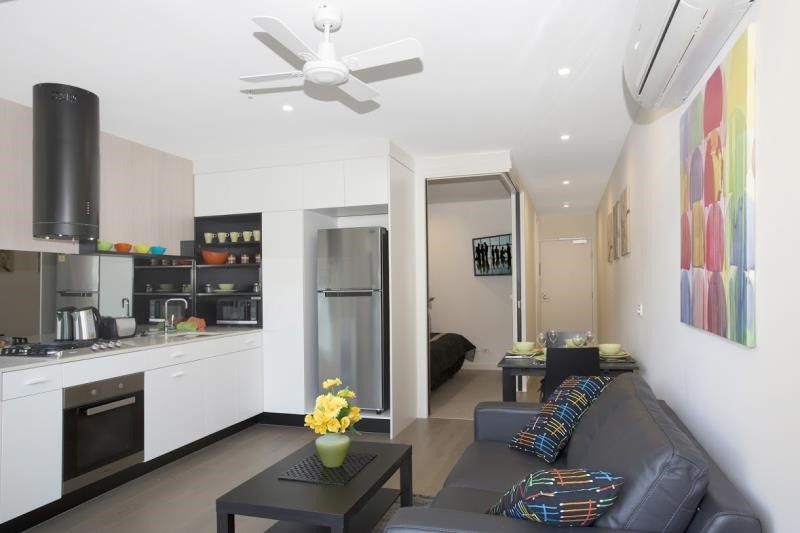 307/6 St Kilda Rd, St Kilda VIC 3182, Image 2