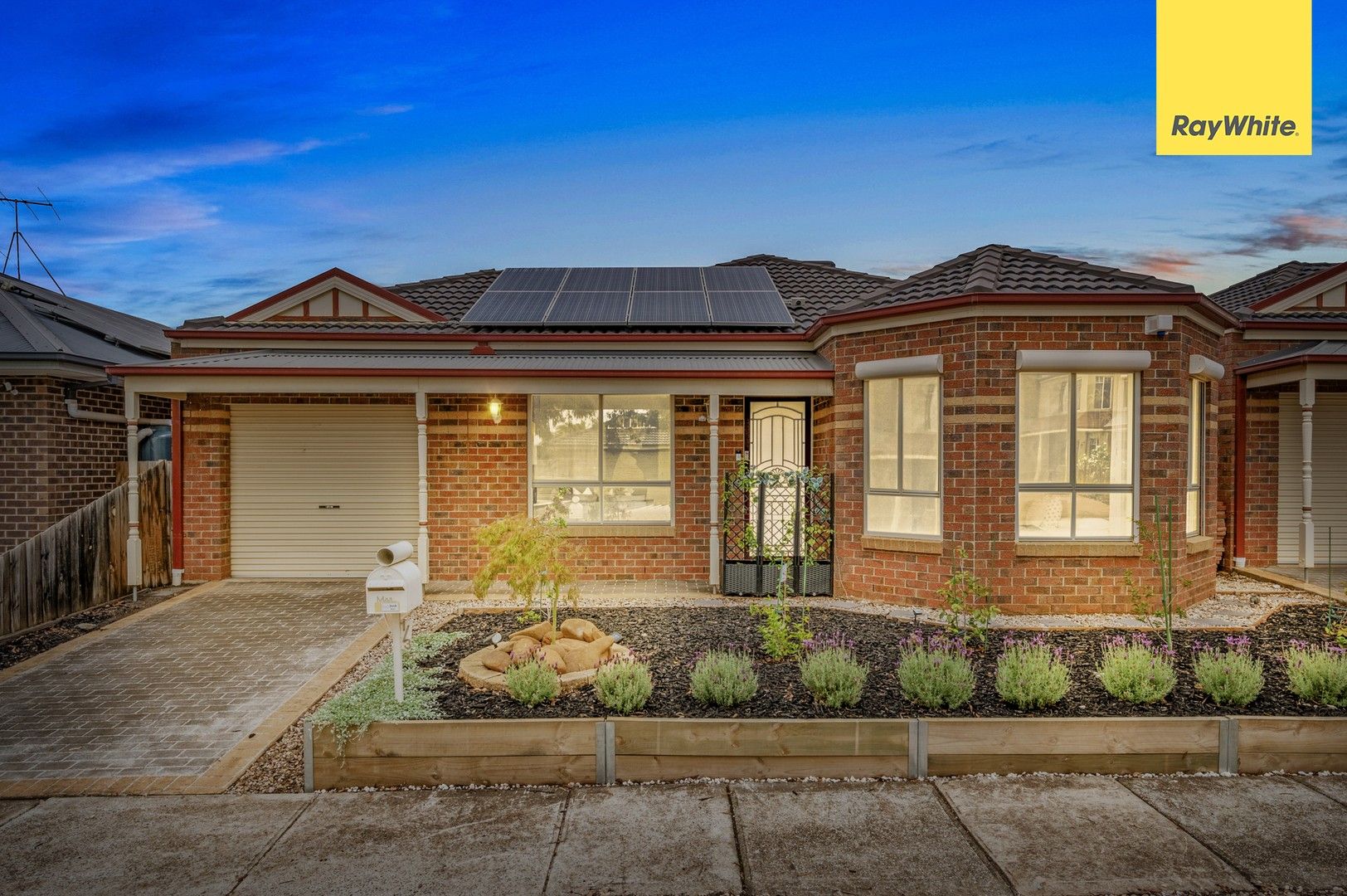 1/3 Bronton Close, Kurunjang VIC 3337, Image 0