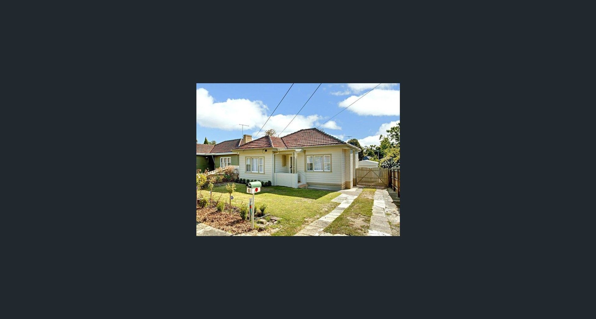 3 bedrooms House in 6 Alexander Street MITCHAM VIC, 3132