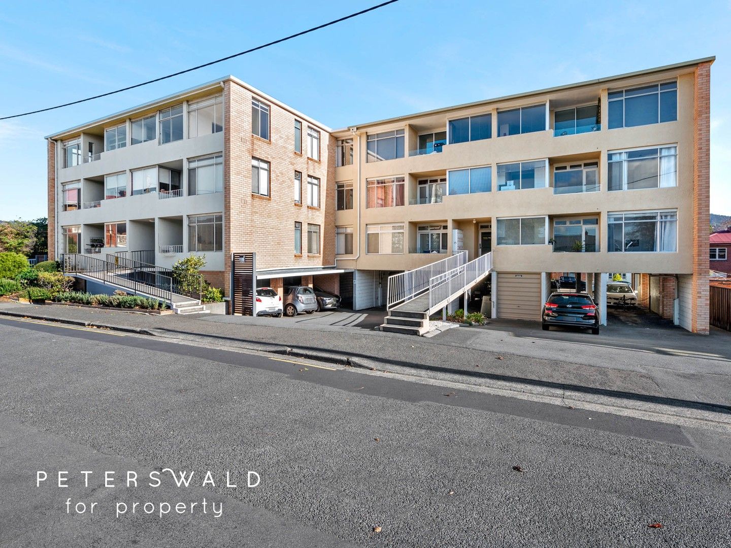 2 bedrooms Apartment / Unit / Flat in 19/13 Battery Square BATTERY POINT TAS, 7004